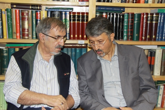 آقای اکبر ایرانی و دکتر سید علی موسوی گرمارودی
